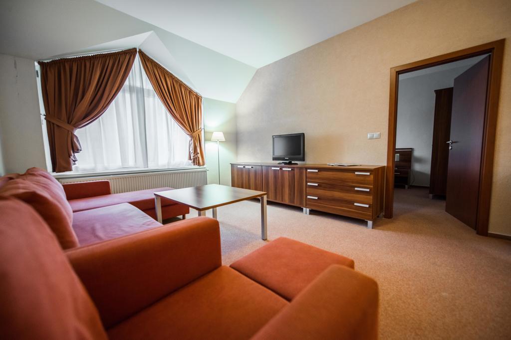 Hotel Plejsy Krompachy Zewnętrze zdjęcie