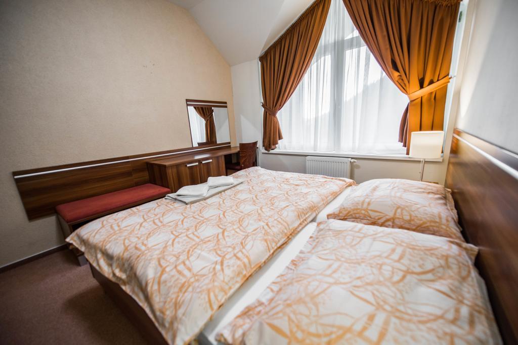 Hotel Plejsy Krompachy Zewnętrze zdjęcie