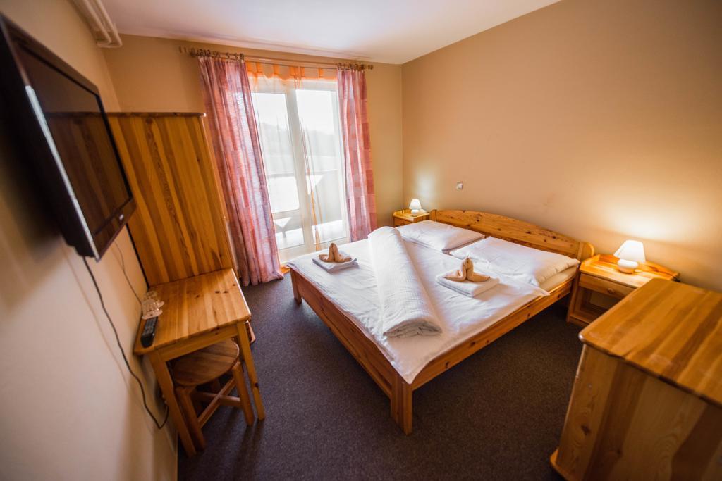 Hotel Plejsy Krompachy Zewnętrze zdjęcie