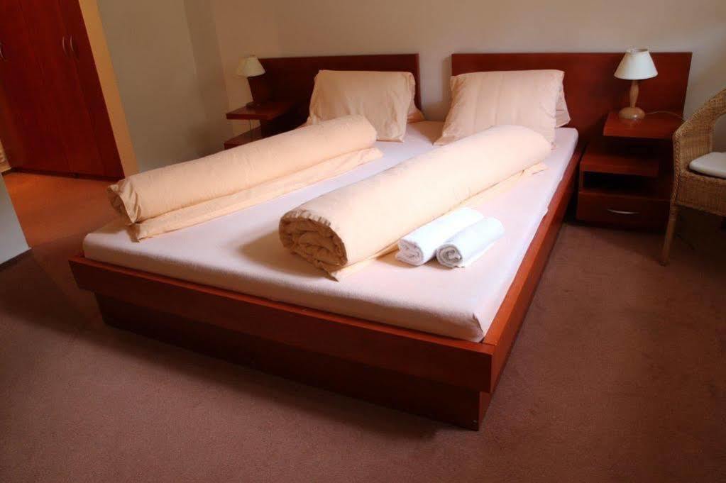 Hotel Plejsy Krompachy Zewnętrze zdjęcie